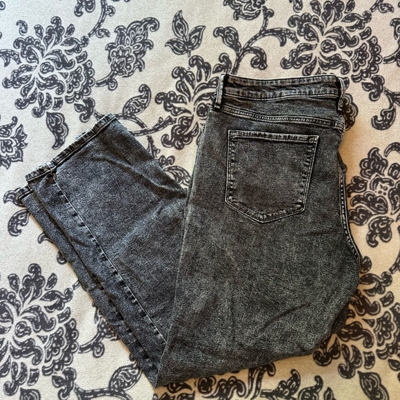 Classic Black Denim Jeans - Picture 1 of 4